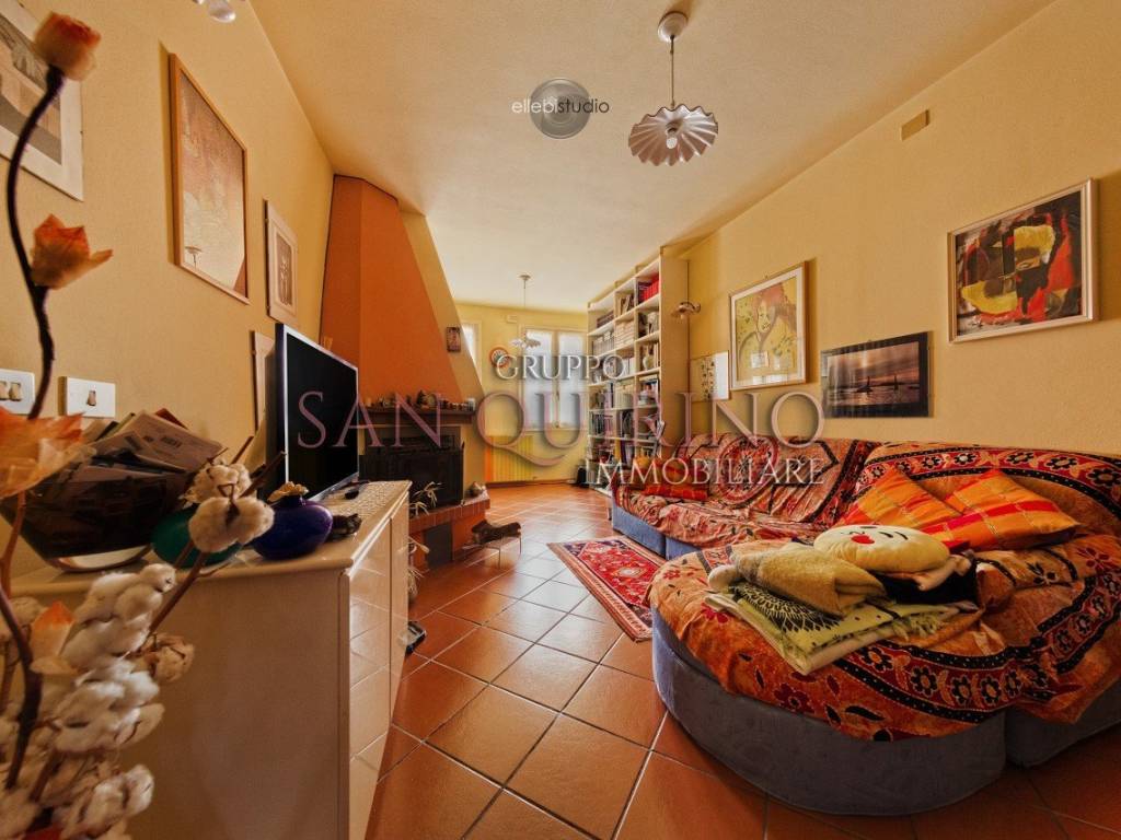 casa indipendente in vendita a Correggio