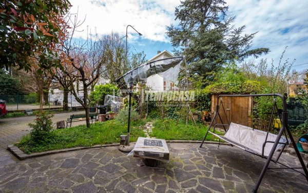 casa indipendente in vendita a Correggio