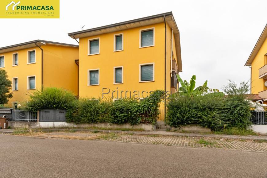 appartamento in vendita a Correggio