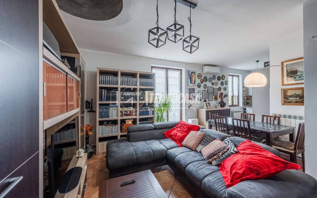 appartamento in vendita a Correggio in zona Fosdondo