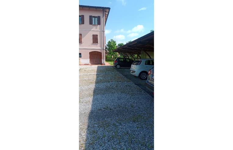 ufficio in vendita a Correggio