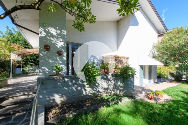 casa indipendente in vendita a Correggio