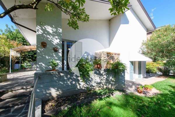 casa indipendente in vendita a Correggio