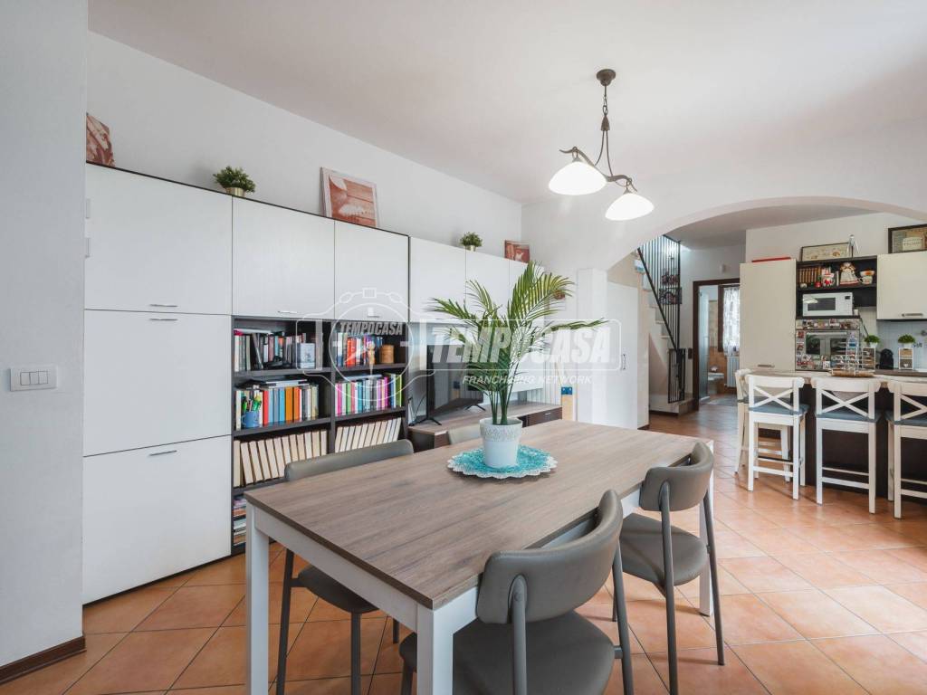 appartamento in vendita a Correggio