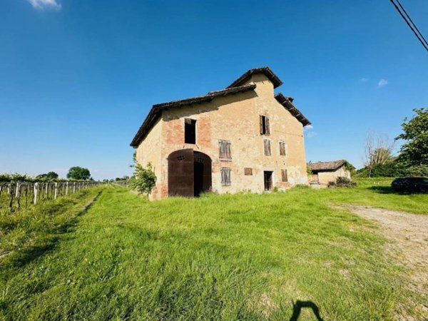 casa indipendente in vendita a Correggio