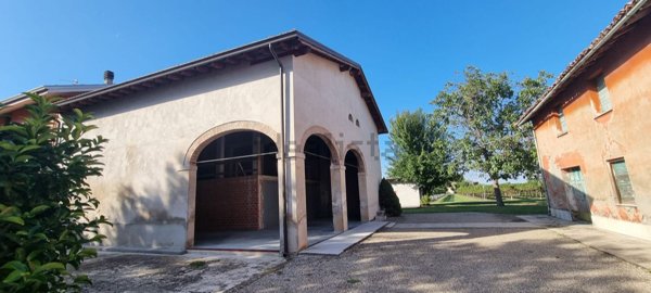 casale in vendita a Correggio