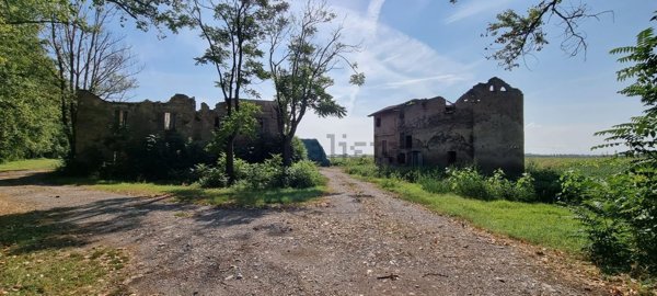 casa indipendente in vendita a Correggio in zona San Martino