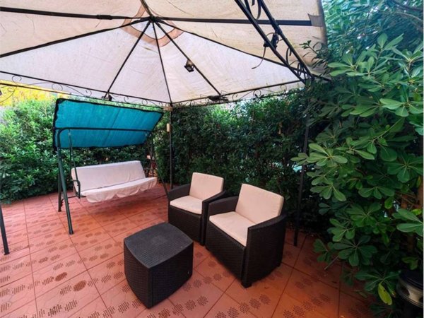 casa indipendente in vendita a Correggio