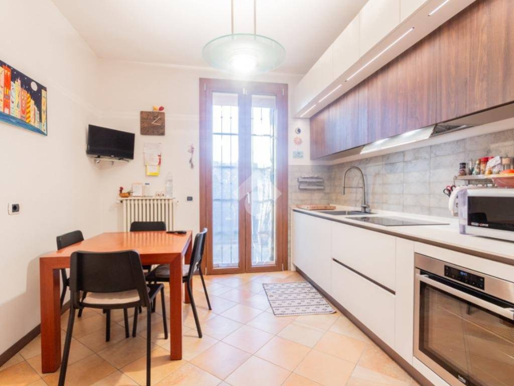 casa indipendente in vendita a Correggio in zona Mandrio