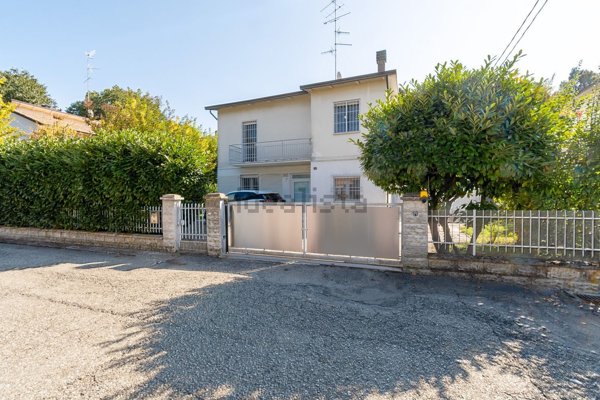casa indipendente in vendita a Correggio