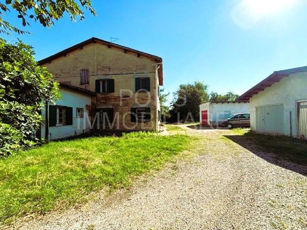 casa indipendente in vendita a Correggio