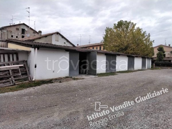 locale commerciale in vendita a Correggio