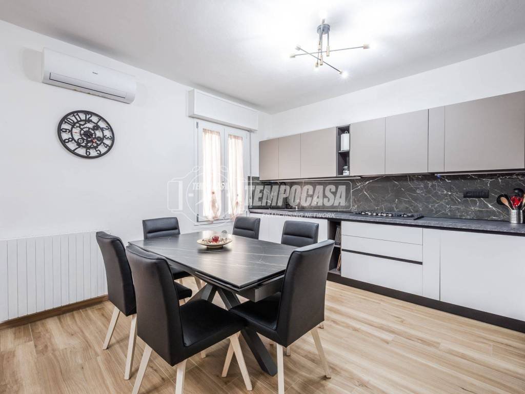 appartamento in vendita a Correggio