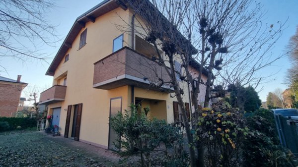 casa indipendente in vendita a Correggio