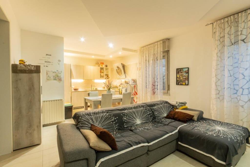 casa indipendente in vendita a Correggio