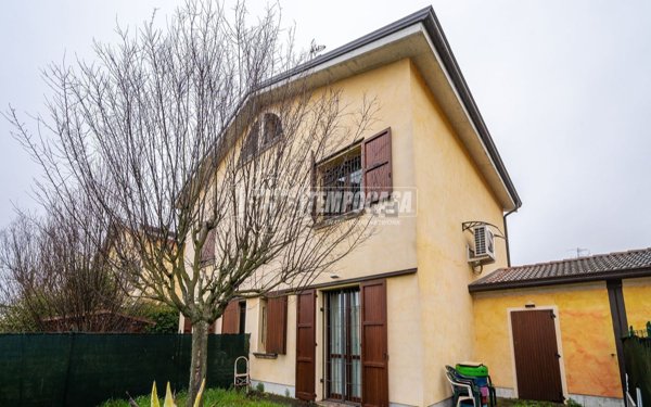 appartamento in vendita a Correggio