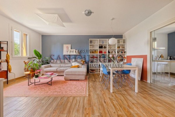 casa indipendente in vendita a Correggio in zona Budrio