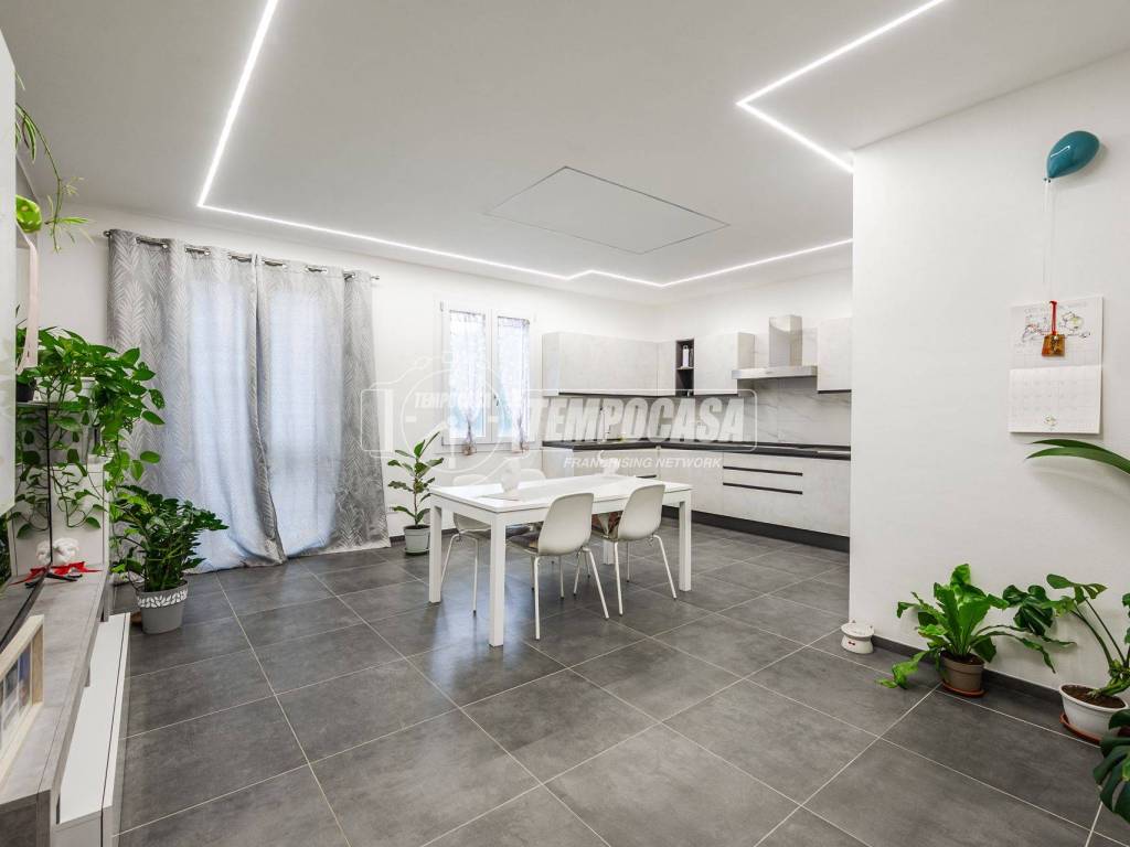 appartamento in vendita a Correggio