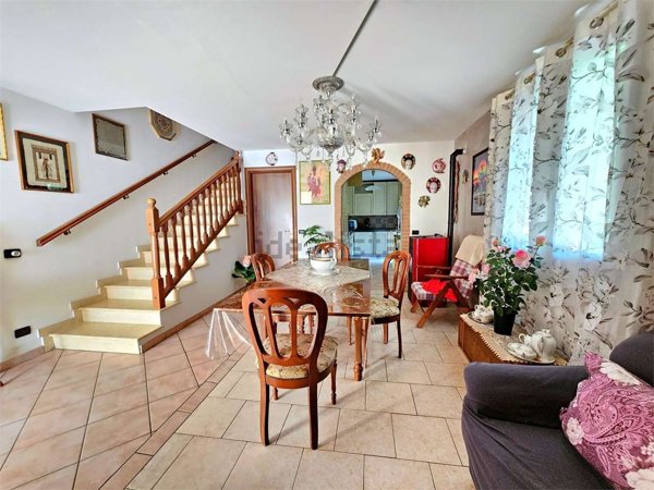 appartamento in vendita a Correggio