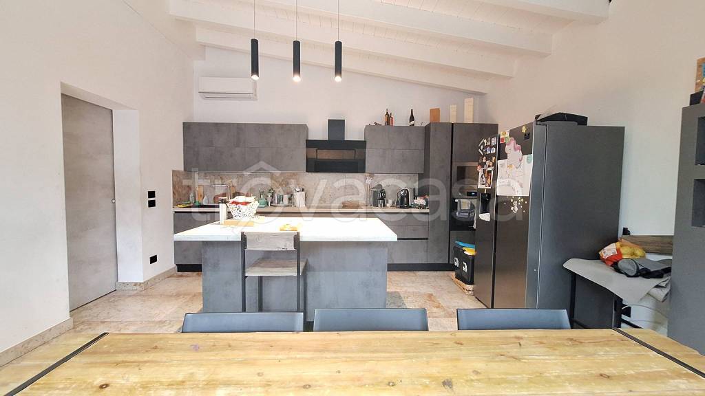 casa indipendente in vendita a Correggio