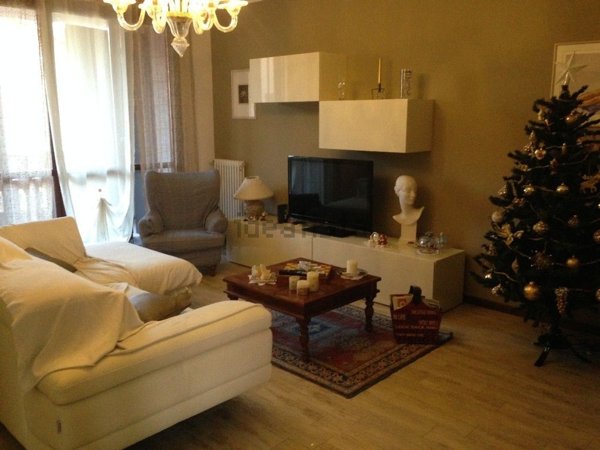 casa indipendente in vendita a Correggio