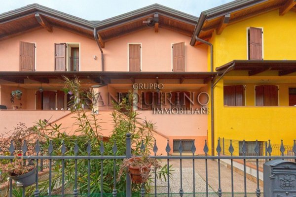 casa indipendente in vendita a Correggio