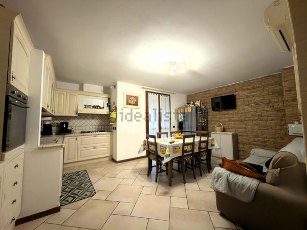 casa indipendente in vendita a Correggio