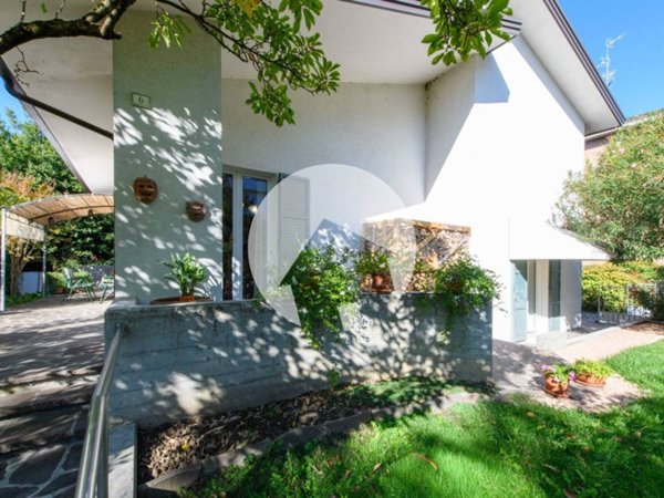 casa indipendente in vendita a Correggio
