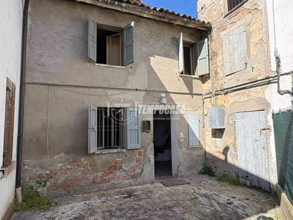 casa indipendente in vendita a Correggio in zona Budrio