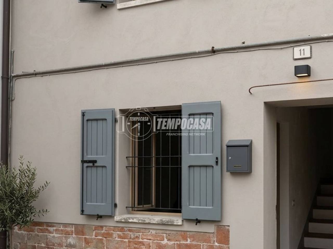 casa indipendente in vendita a Correggio in zona Budrio