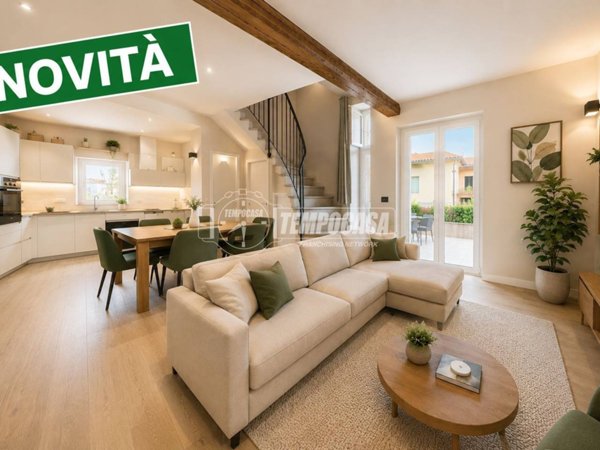 casa indipendente in vendita a Correggio