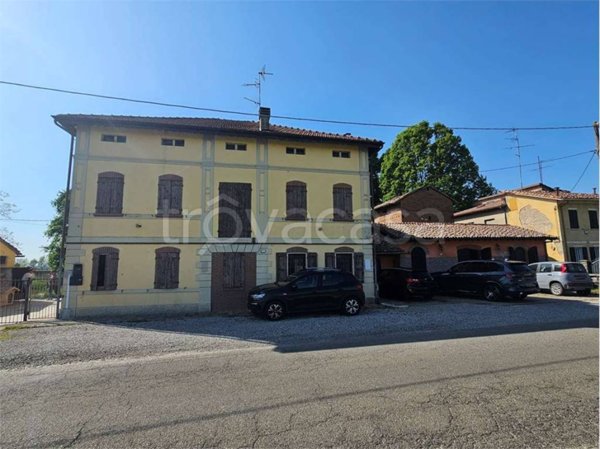 ufficio in vendita a Correggio
