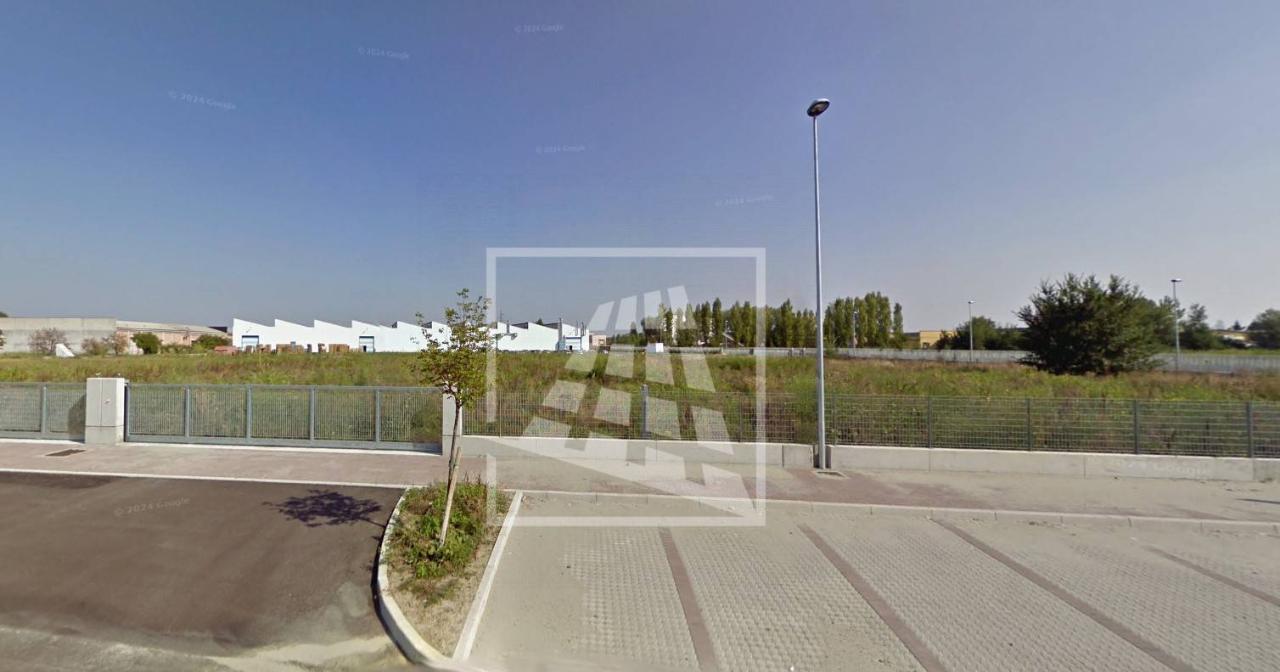 terreno edificabile in vendita a Correggio in zona Villaggio Industriale