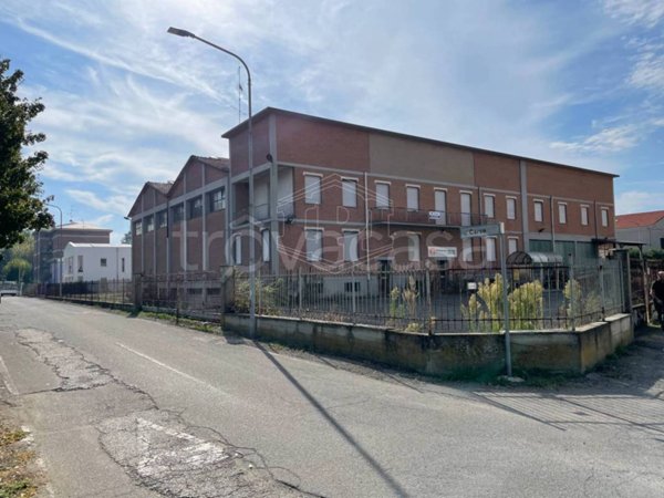 negozio in vendita a Fabbrico