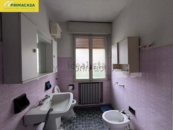 casa indipendente in vendita a Fabbrico