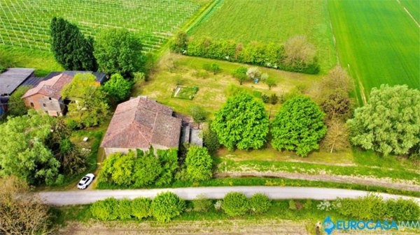 casa indipendente in vendita a Fabbrico
