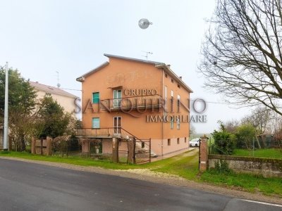 casa indipendente in vendita a Fabbrico