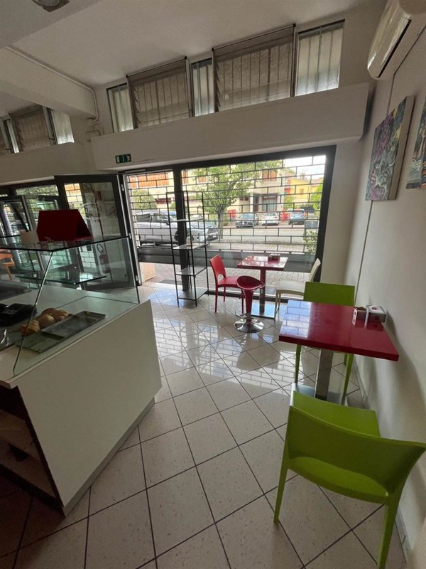 negozio in vendita a Fabbrico