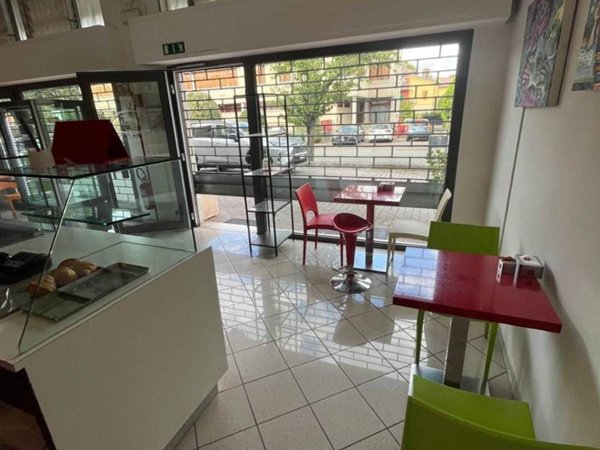 negozio in vendita a Fabbrico