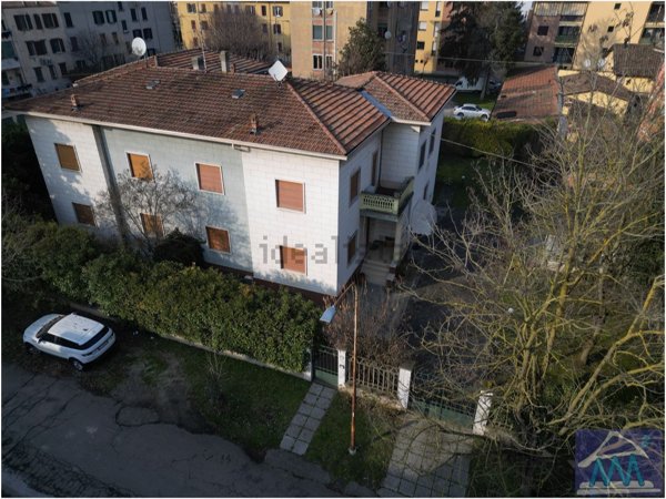 casa indipendente in vendita a Fabbrico