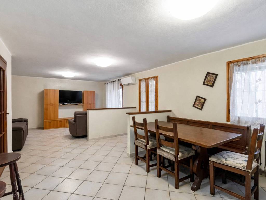 casa indipendente in vendita a Fabbrico