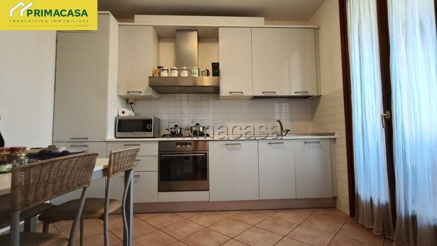 casa indipendente in vendita a Fabbrico in zona Ponte Bisciolino
