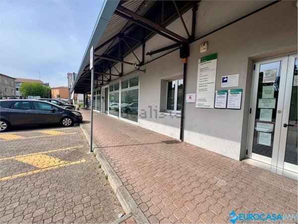 negozio in vendita a Fabbrico