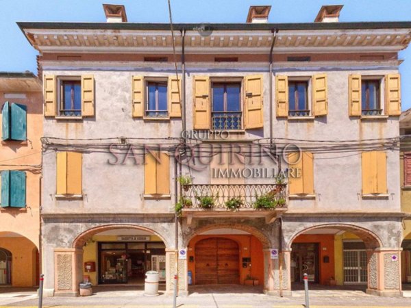 appartamento in vendita a Fabbrico in zona Ponte Bisciolino
