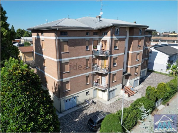 appartamento in vendita a Fabbrico in zona Ponte Bisciolino