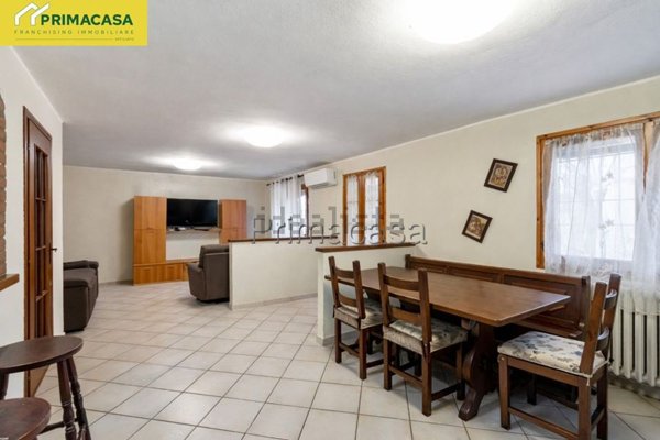 casa indipendente in vendita a Fabbrico in zona Ponte Bisciolino