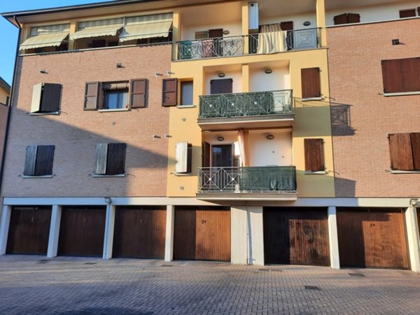 appartamento in vendita a Fabbrico in zona Ponte Bisciolino