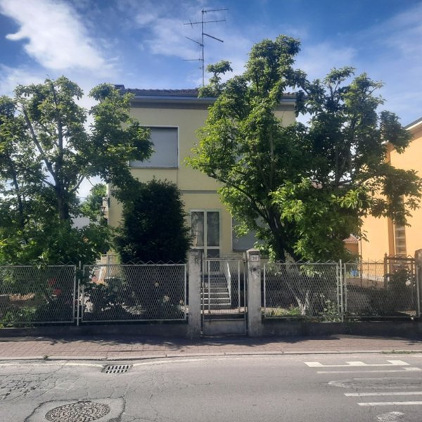casa indipendente in vendita a Fabbrico