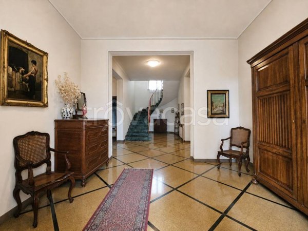 casa indipendente in vendita a Fabbrico in zona Ponte Bisciolino