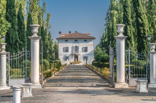 casa indipendente in vendita a Gattatico in zona Taneto